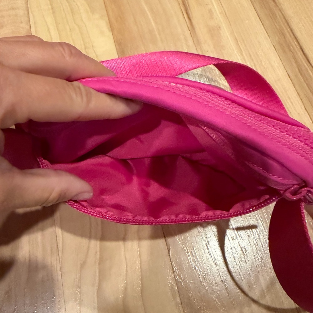 Lululemon Sonic Pink Belt Bag! - Picture 4 of 4